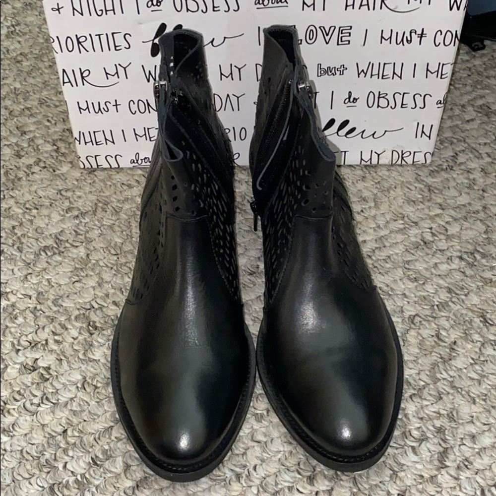 Leather booties - Picture 5 of 7